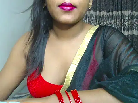 Snapshot of VelvetCoupleLive chatting on June 30, 3:57 pm VelvetCoupleLive online show from June 30, 3:57 pm