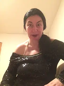 Lizzaa80 online show from May 11, 9:01 pm