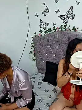 eimy rosse25 online show from May 26, 7:21 pm