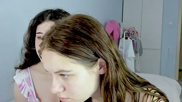 ChloeBlisss online show from May 30, 6:21 am