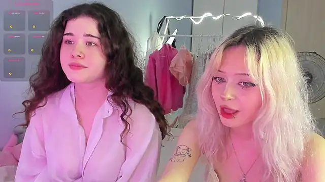 ChloeBlisss online show from July 8, 7:13 am