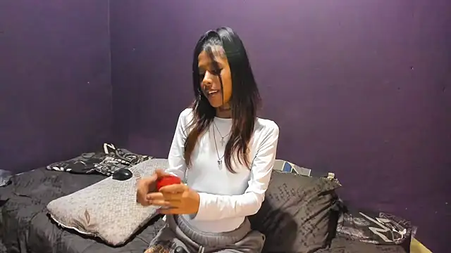 Indianteezerr online show from June 23, 4:49 pm