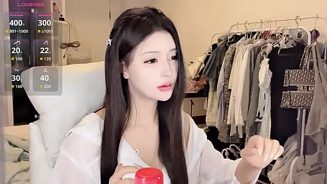 secret-anan online show from May 19, 3:07 pm