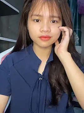 mayha11 online show from May 12, 1:25 am