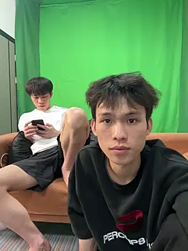 titi-999 online show from April 11, 8:51 am