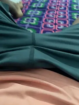 ruvdas07 online show from April 12, 3:50 pm