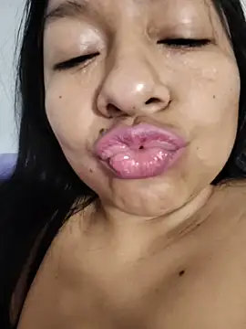 alisonnturbay online show from July 11, 3:53 am
