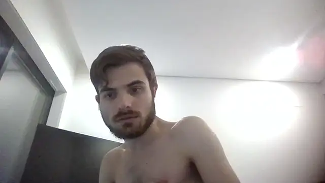 danievio21 online show from May 22, 1:06 pm