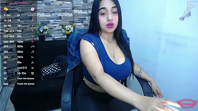 miaboobss online show from May 24, 12:43 pm