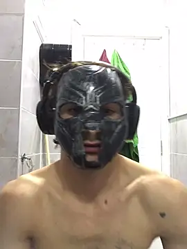 Eyelessmage1 online show from April 14, 6:25 pm