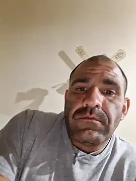 Snapshot of fitguy4u chatting on June 4, 1:06 pm fitguy4u online show from June 4, 1:06 pm