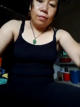 Snapshot of _Jini_ chatting on May 18, 3:24 am Jini online show from May 18, 3:24 am