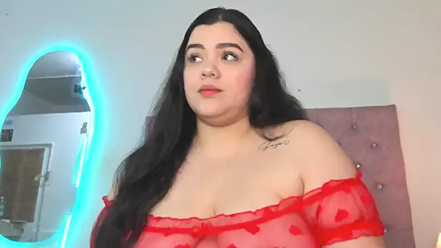 Snapshot of laurenlaine chatting on May 29, 3:54 pm laurenlaine online show from May 29, 3:54 pm
