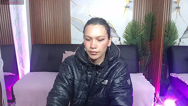 alonddra tay online show from May 1, 11:37 am