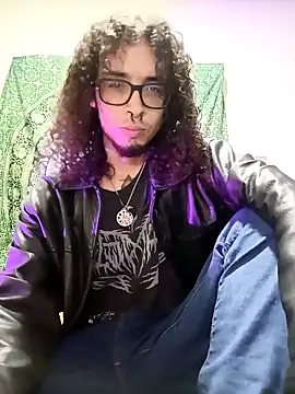 Snapshot of vortexxx24_ chatting on April 28, 5:23 am vortexxx24 online show from April 28, 5:23 am