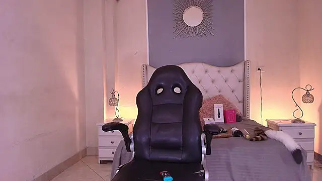 elizabeth santos1 online show from July 5, 2:02 pm