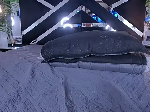 sophi star online show from April 16, 10:23 pm