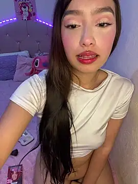 Miakittyyy online show from May 9, 2:06 am