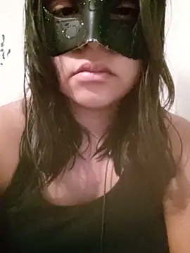 MorriganRosee online show from May 24, 3:55 am
