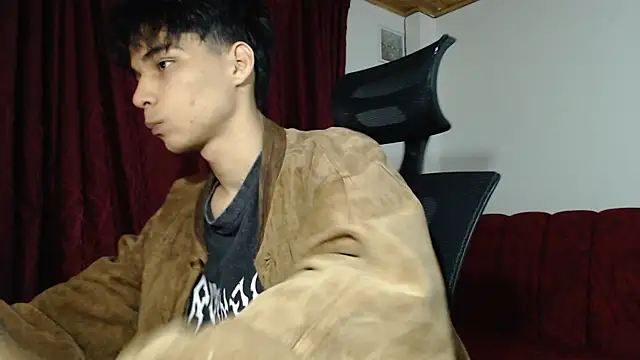 Snapshot of Marck-Pro chatting on May 9, 1:55 am Marck-Pro online show from May 9, 1:55 am