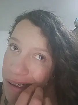 angelplu online show from May 27, 7:33 pm