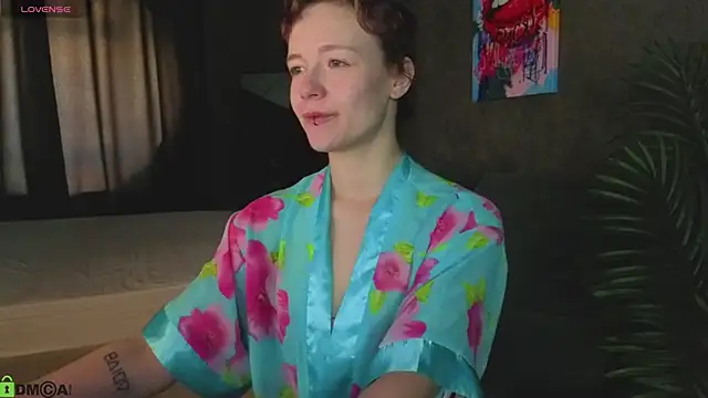 Snapshot of Ricki_Bloom chatting on June 17, 1:08 am Ricki Bloom online show from June 17, 1:08 am