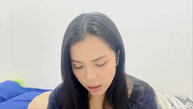LiliyanaS online show from May 22, 6:09 am