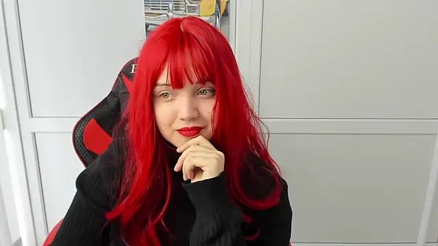 Caroline cutte online show from April 12, 7:02 am