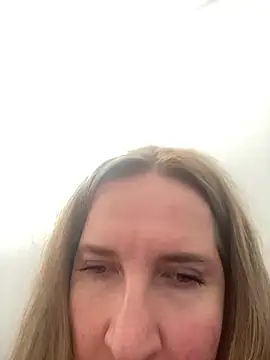 MollyLoll online show from July 30, 12:15 pm