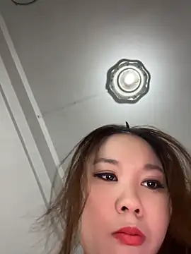 Snapshot of xiaoxiao_02 chatting on April 14, 3:45 am xiaoxiao 02 online show from April 14, 3:45 am