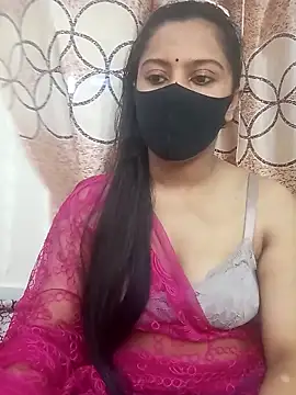 Snapshot of zareen_approach chatting on April 21, 11:05 am zareen approach online show from April 21, 11:05 am