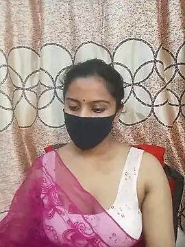 Snapshot of zareen_approach chatting on April 25, 6:05 pm zareen approach online show from April 25, 6:05 pm
