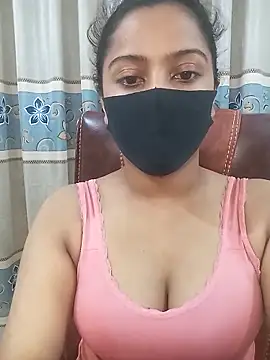 Snapshot of zareen_approach chatting on May 6, 4:34 pm zareen approach online show from May 6, 4:34 pm