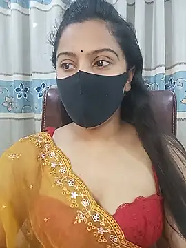 Snapshot of zareen_approach chatting on May 13, 4:59 pm zareen approach online show from May 13, 4:59 pm