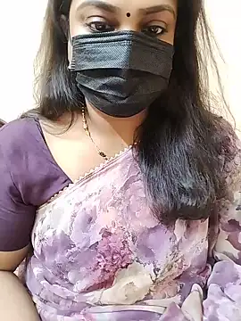Stephaniee27 online show from July 21, 11:01 am