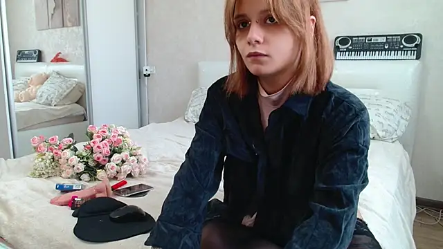 The Slutty Fox online show from May 12, 11:07 am