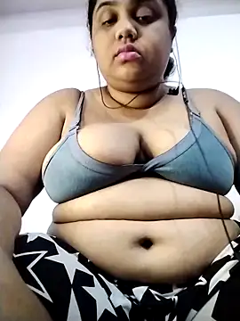 Snapshot of hotsilk21 chatting on April 22, 5:47 pm hotsilk21 online show from April 22, 5:47 pm