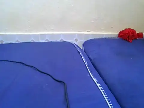 sweetbubbley online show from April 17, 9:45 am