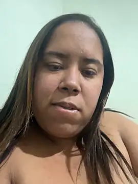 Snapshot of Tainesilva chatting on May 20, 3:13 am Tainesilva online show from May 20, 3:13 am