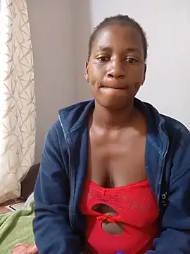 Snapshot of DimpleQueen_01 chatting on June 25, 5:45 am DimpleQueen 01 online show from June 25, 5:45 am