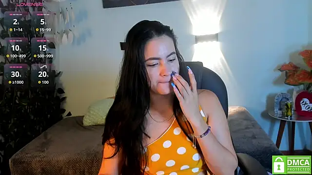 Snapshot of rosaleia_ chatting on July 14, 6:29 am rosaleia online show from July 14, 6:29 am
