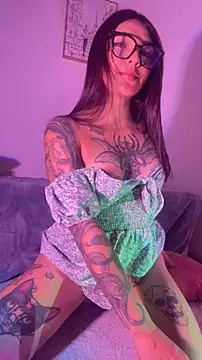 GigixXxOS online show from May 24, 11:32 pm