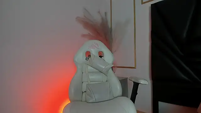 Snapshot of Flor_pink chatting on June 1, 3:08 am Flor pink online show from June 1, 3:08 am