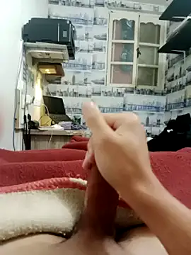 Snapshot of canbemmh546 chatting on April 12, 1:16 pm canbemmh546 online show from April 12, 1:16 pm