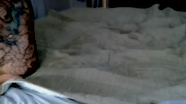 Snapshot of Medarda chatting on May 18, 4:07 am Medarda online show from May 18, 4:07 am