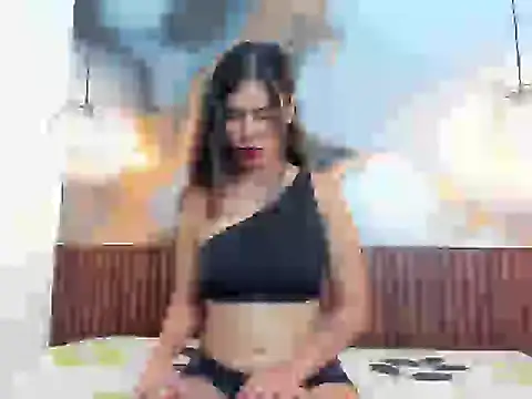 Snapshot of Vanessa_Lune chatting on May 9, 1:05 pm Vanessa Lune online show from May 9, 1:05 pm