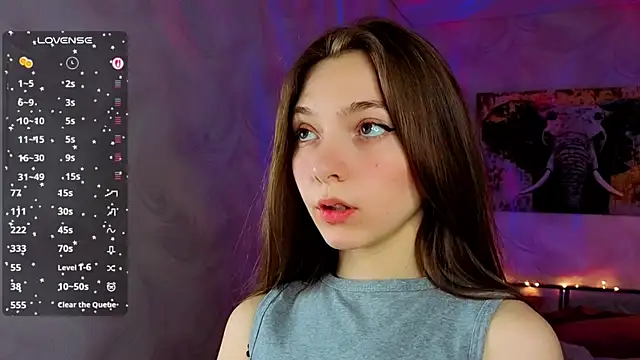 Snapshot of AuraLune__ chatting on July 15, 9:42 pm AuraLune online show from July 15, 9:42 pm