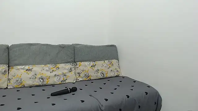 ExoticcXCouple online show from May 17, 5:38 am