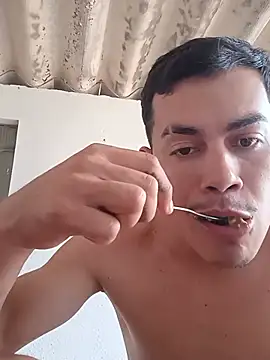 Snapshot of Yagovigor chatting on June 30, 2:51 pm Yagovigor online show from June 30, 2:51 pm