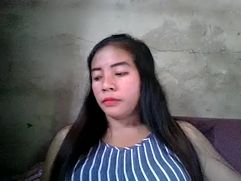 pinayysimple online show from May 19, 12:38 am